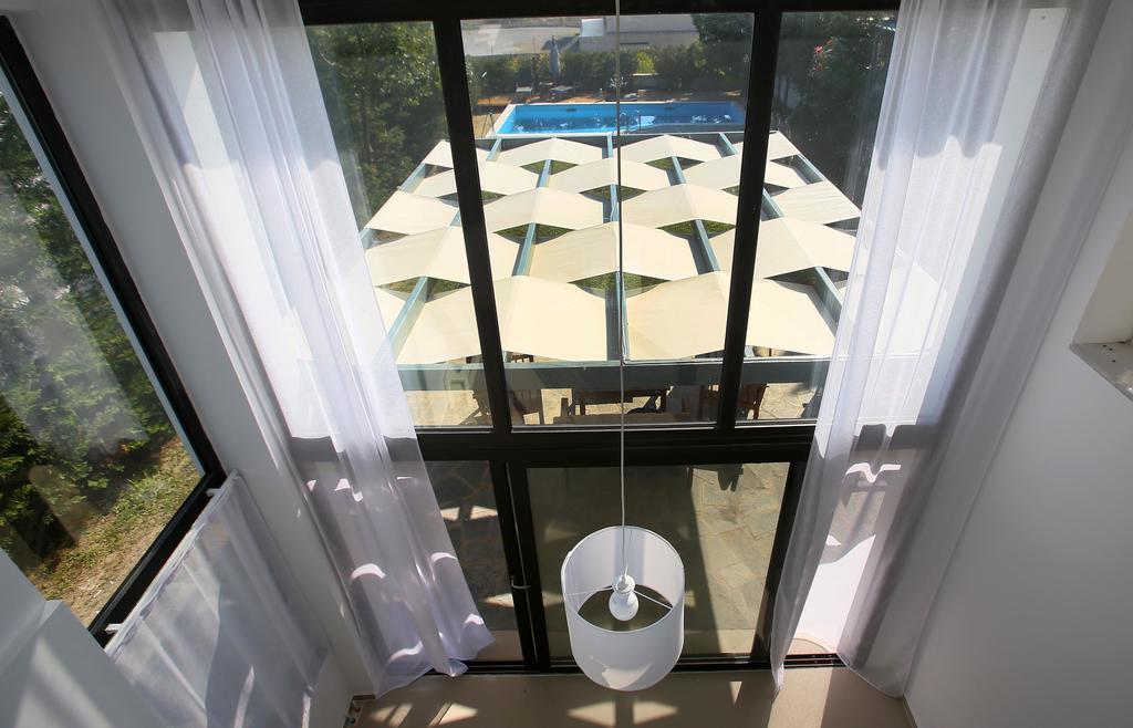 Sunny Sani Luxury Villas Chambre photo