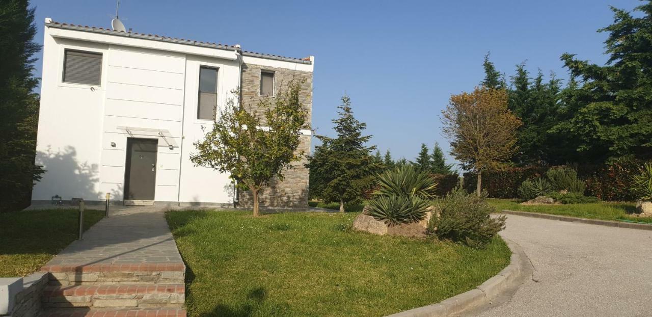 Sunny Sani Luxury Villas Extérieur photo